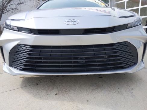 Certified 2025 Toyota Camry LE image 38