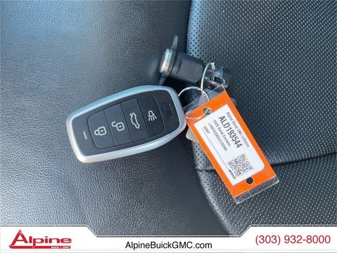 Used 2020 Buick Envision Essence image 20