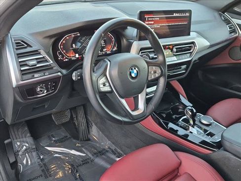 Used 2024 BMW X4 xDrive30i w/ Parking Assistance Package AWD/4WD image 10