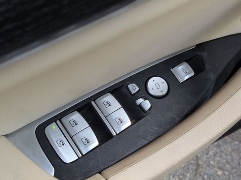 Certified 2024 BMW X3 sDrive30i w/ Convenience Package image 15