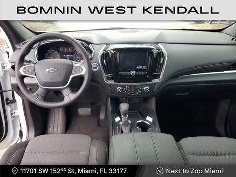 Used 2022 Chevrolet Traverse LT w/ Midnight/Sport Edition image 14