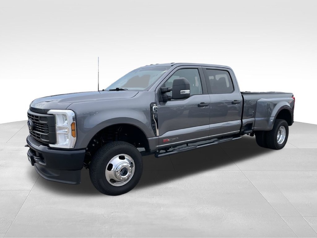 Used 2024 Ford F350 XL AWD/4WD image 5