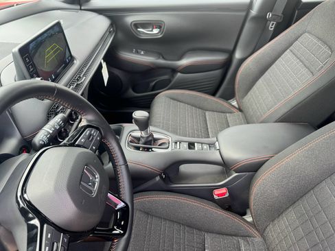 Used 2026 Honda HR-V Sport image 15