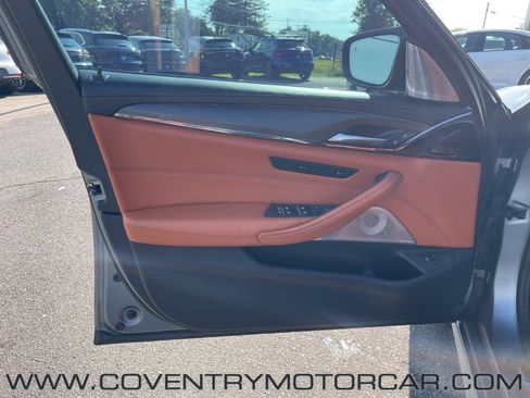 Used 2021 BMW M5 w/ Competition Package image 31