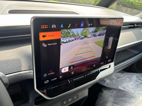 New 2025 Volkswagen ID. Buzz Pro S image 20