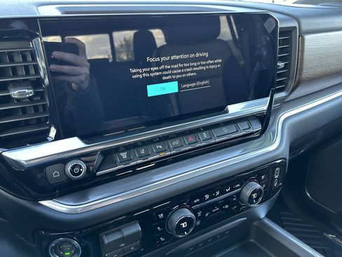 New 2026 Chevrolet Silverado 3500 High Country w/ Technology Package AWD/4WD image 28