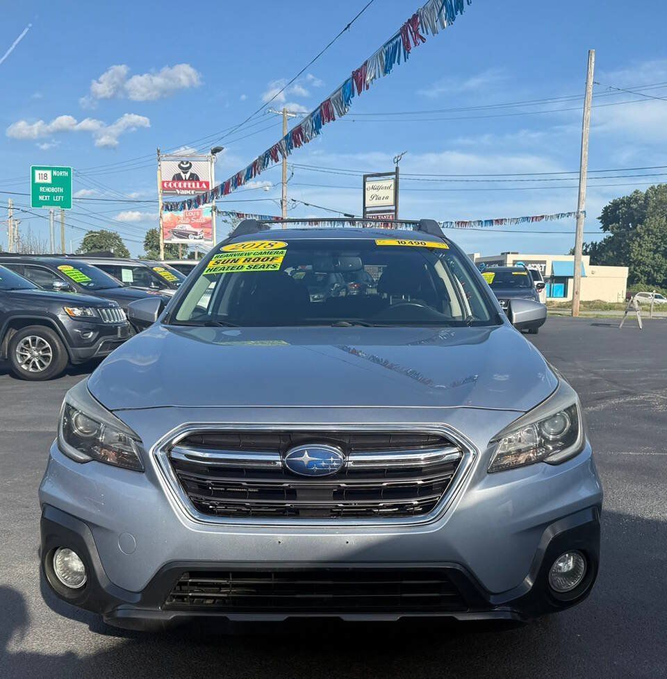 Used 2018 Subaru Outback 2.5i Premium AWD/4WD image 2