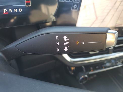 Used 2026 Chevrolet Equinox EV LT image 26