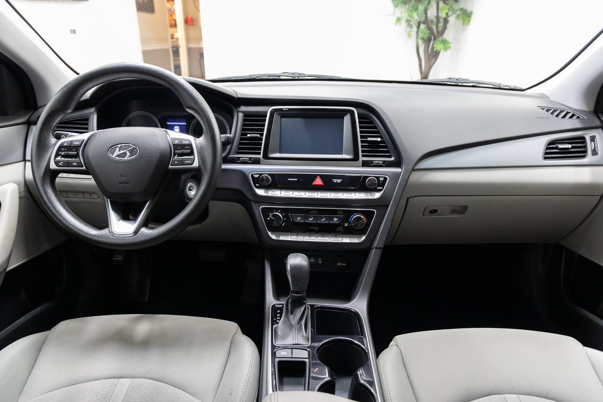Used 2019 Hyundai Sonata SE FWD image 5