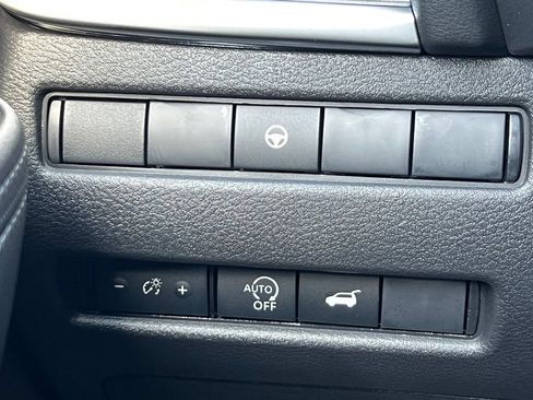 New 2026 Nissan Rogue SV w/ Cold Weather Package FWD image 26