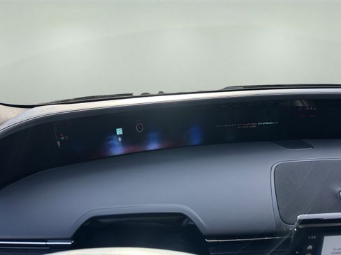 Used 2024 Lincoln Nautilus Premier w/ Jet Appearance Package image 13