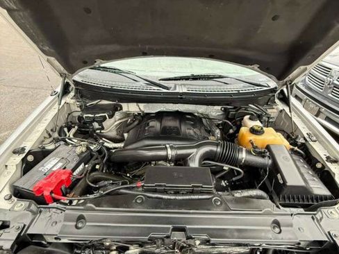 Used 2013 Ford F150 XLT w/ Mid Equipment Group image 15