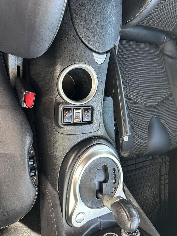 Used 2013 Nissan 370Z Touring w/ Sport Pkg RWD image 21