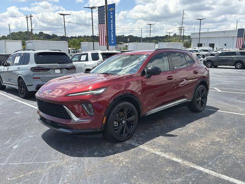 Used 2024 Buick Envision Sport Touring AWD/4WD image 7