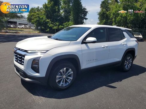 Certified 2025 Chevrolet Equinox LT AWD/4WD image 3
