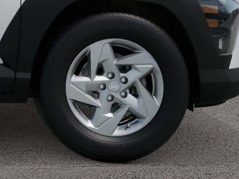 New 2026 Hyundai Kona SE AWD/4WD image 8