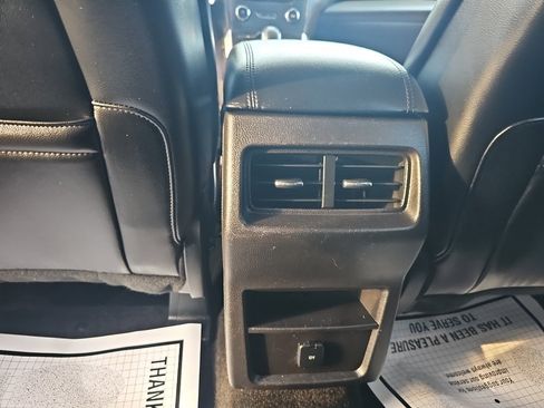 Used 2017 Ford Edge SEL w/ Equipment Group 201A image 24