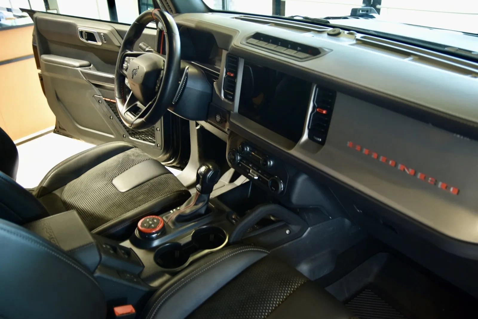 Used 2024 Ford Bronco Raptor AWD/4WD image 29