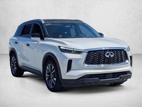Used 2023 INFINITI QX60 Luxe w/ Cargo Package AWD/4WD image 3