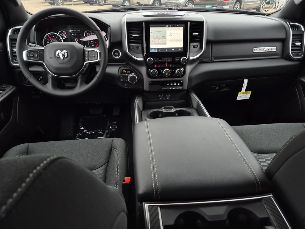 New 2026 RAM 1500 Lone Star AWD/4WD image 15