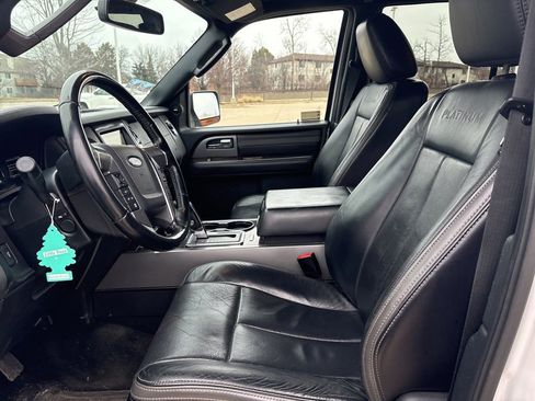 Used 2016 Ford Expedition Platinum image 13
