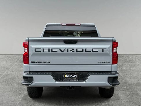 Used 2024 Chevrolet Silverado 1500 Custom w/ Turbomax Blackout Package AWD/4WD image 11