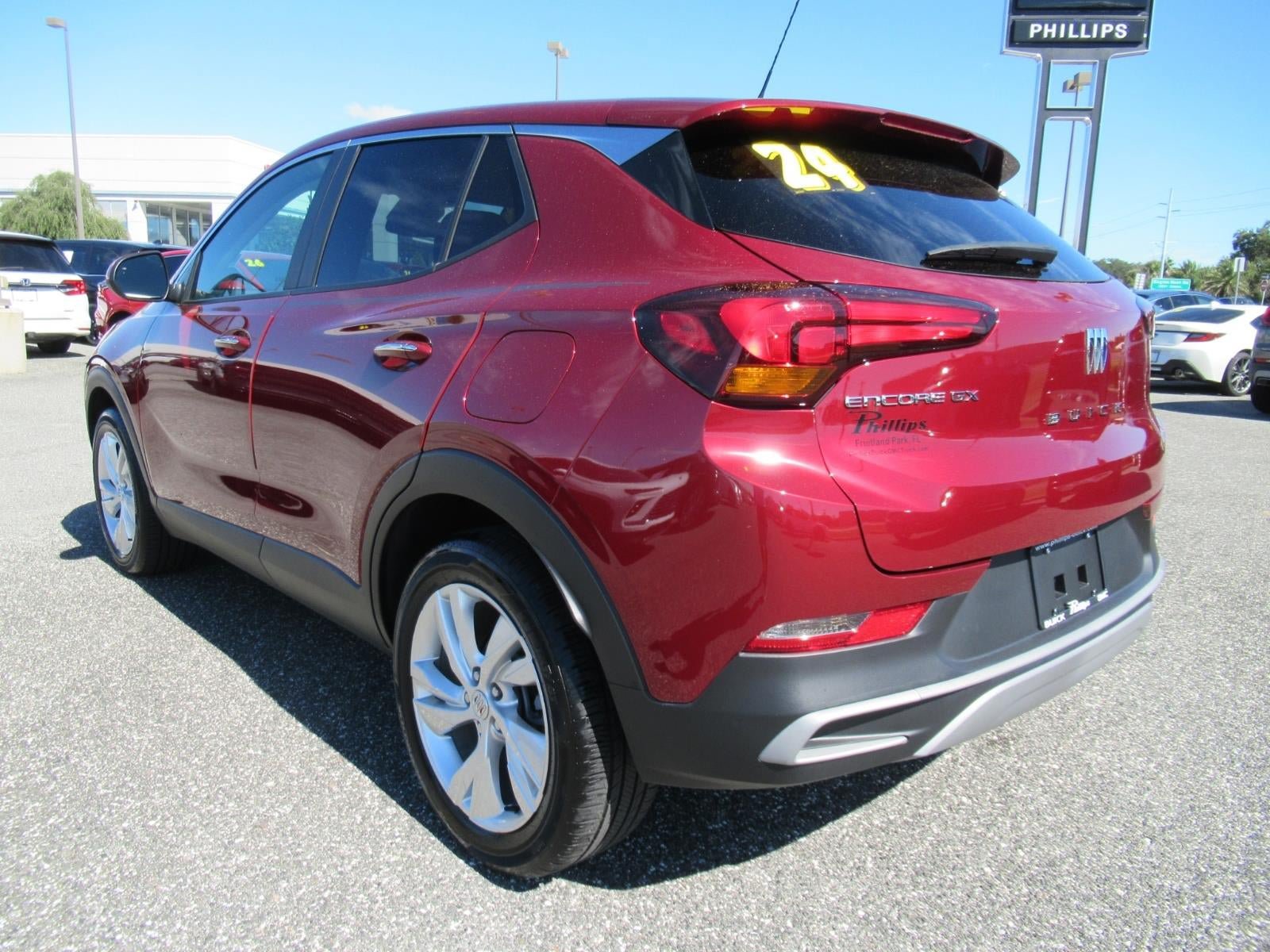Used 2024 Buick Encore GX Preferred w/ Comfort Package FWD image 6