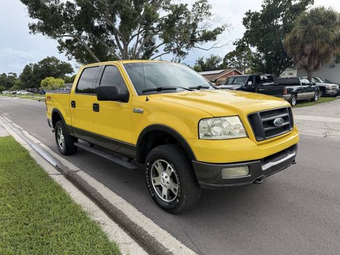 Used 2004 Ford F150 XLT AWD/4WD image 2