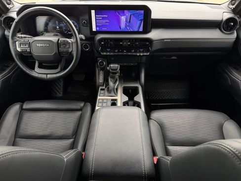 Used 2024 Toyota Land Cruiser image 11