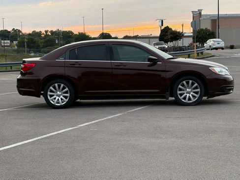 Used 2013 Chrysler 200 Touring image 6