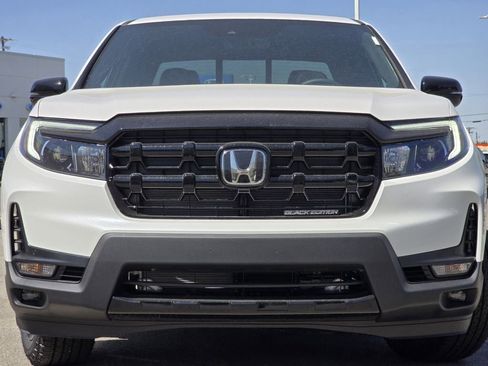 New 2026 Honda Ridgeline Black Edition image 3