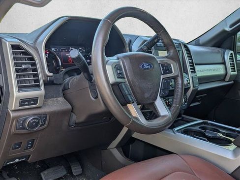 Used 2021 Ford F250 King Ranch w/ King Ranch Ultimate Package AWD/4WD image 3