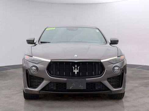 Used 2022 Maserati Levante Modena AWD/4WD image 2