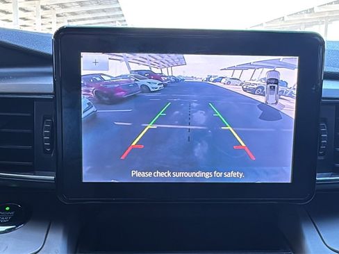 Certified 2021 Ford Explorer XLT w/ Equipment Group 202A image 16