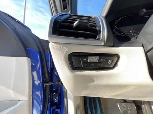 Used 2025 BMW M850i xDrive Convertible image 17