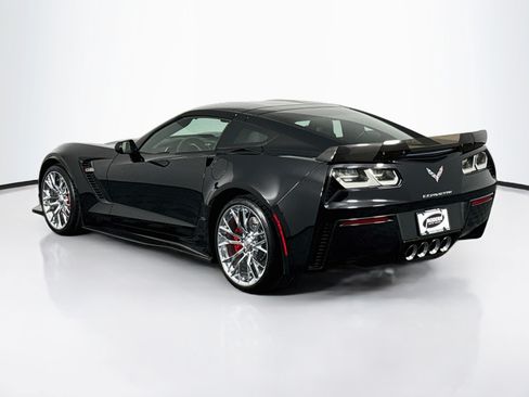 Used 2018 Chevrolet Corvette Z06 RWD image 13
