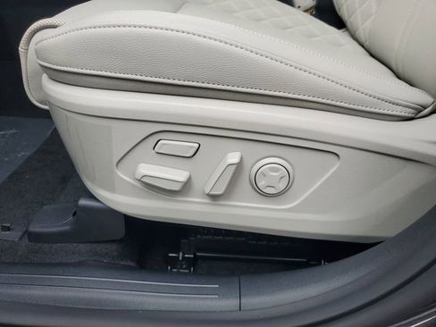 New 2026 Kia Sorento SX Prestige image 17