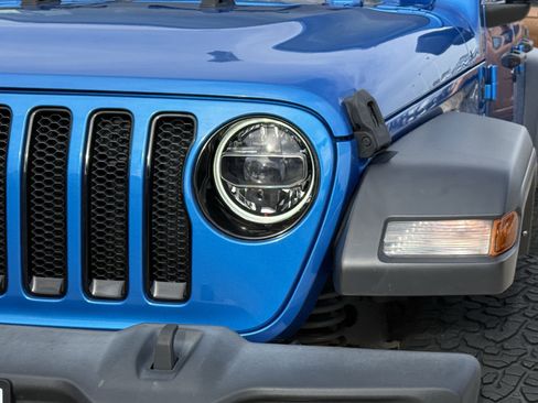 Used 2022 Jeep Wrangler Unlimited Sport AWD/4WD image 12
