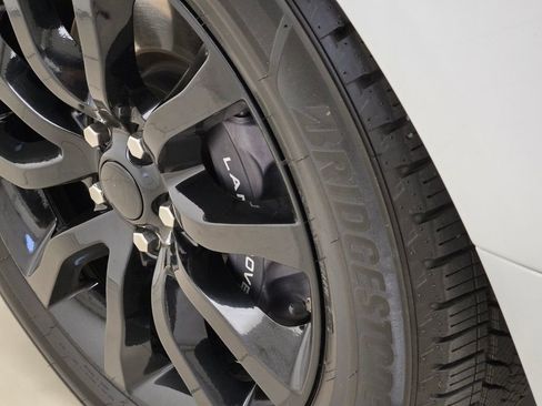 Used 2018 Land Rover Range Rover HSE AWD/4WD image 14
