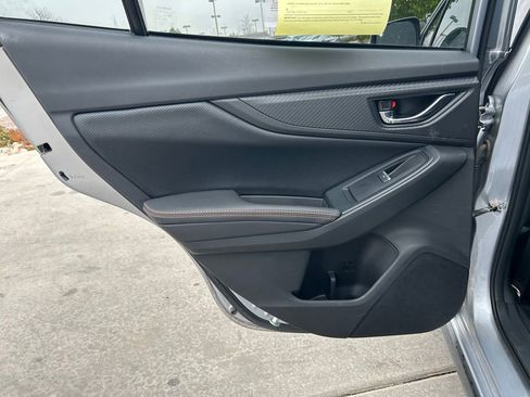 Used 2020 Subaru Crosstrek 2.0i Limited w/ Moonroof Package w/Navigation AWD/4WD image 26