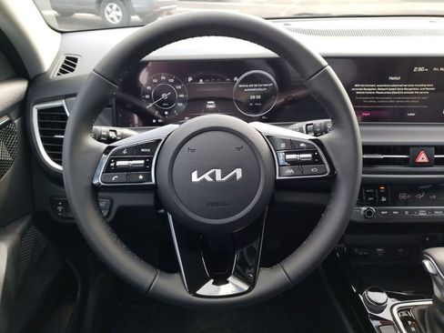 New 2026 Kia Seltos EX AWD/4WD image 12