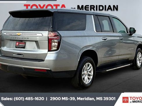 Used 2023 Chevrolet Suburban LT image 10