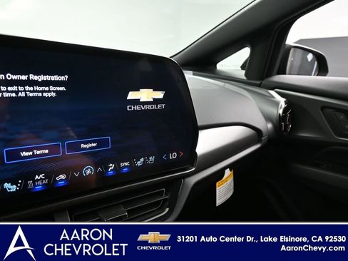 New 2026 Chevrolet Equinox EV RS image 9