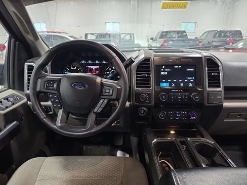 Used 2016 Ford F150 XLT w/ Equipment Group 302A Luxury AWD/4WD image 5