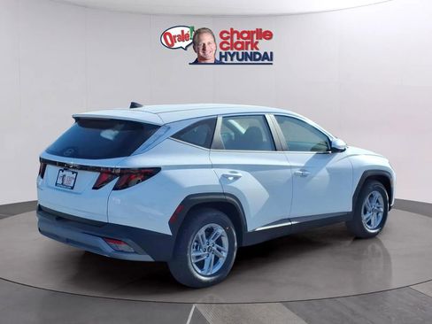 New 2026 Hyundai Tucson SE FWD image 5