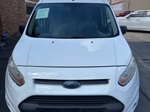 Used 2017 Ford Transit Connect XLT FWD image 2