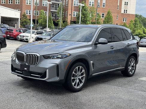 Certified 2026 BMW X5 xDrive40i w/ Climate Comfort Package AWD/4WD image 4