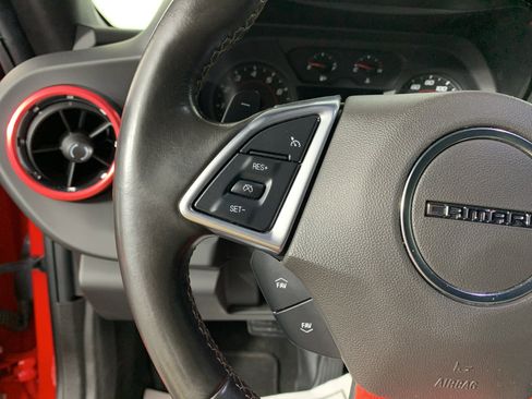 Used 2020 Chevrolet Camaro LT RWD image 19
