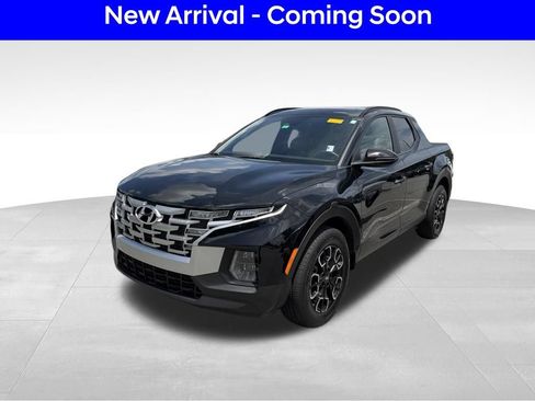 Certified 2024 Hyundai Santa Cruz SEL w/ Activity Package FWD image 2