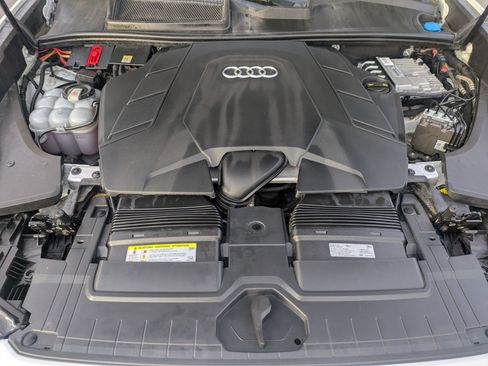 Used 2019 Audi Q8 Prestige w/ Towing Package image 55